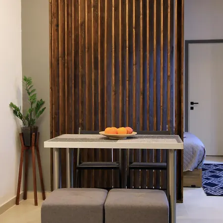 Apartment Avra *