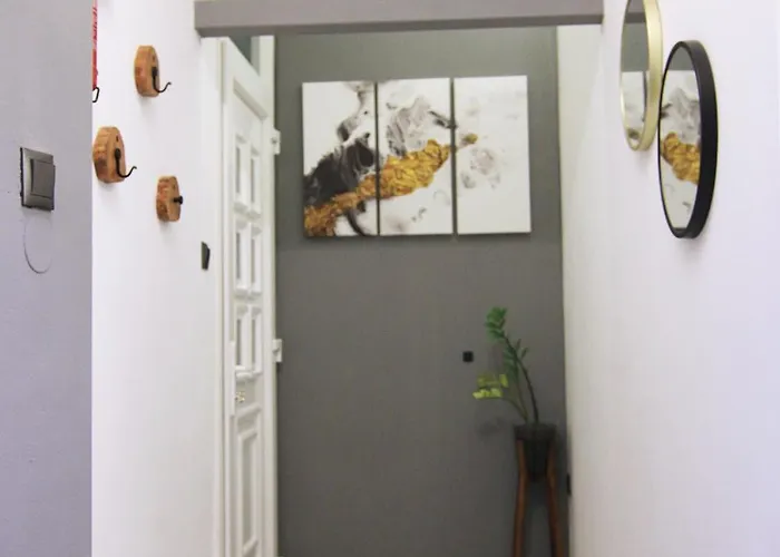 Apartment Avra *